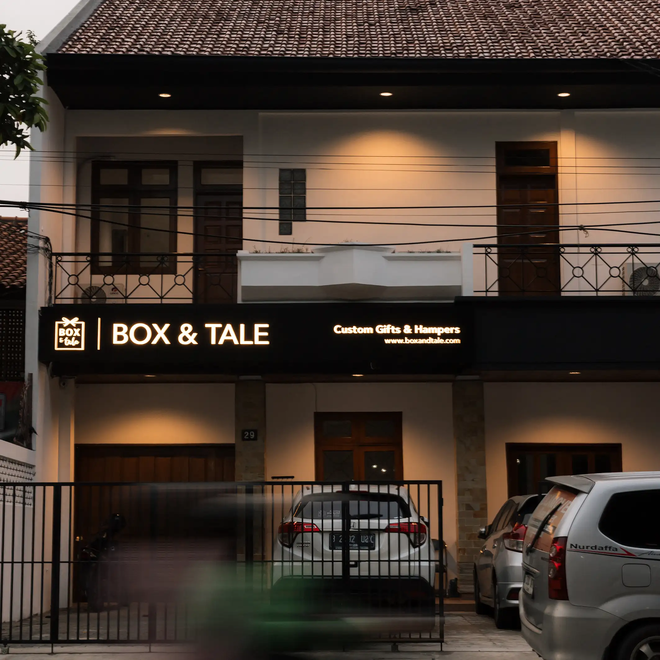 Box and Tale gift boxes