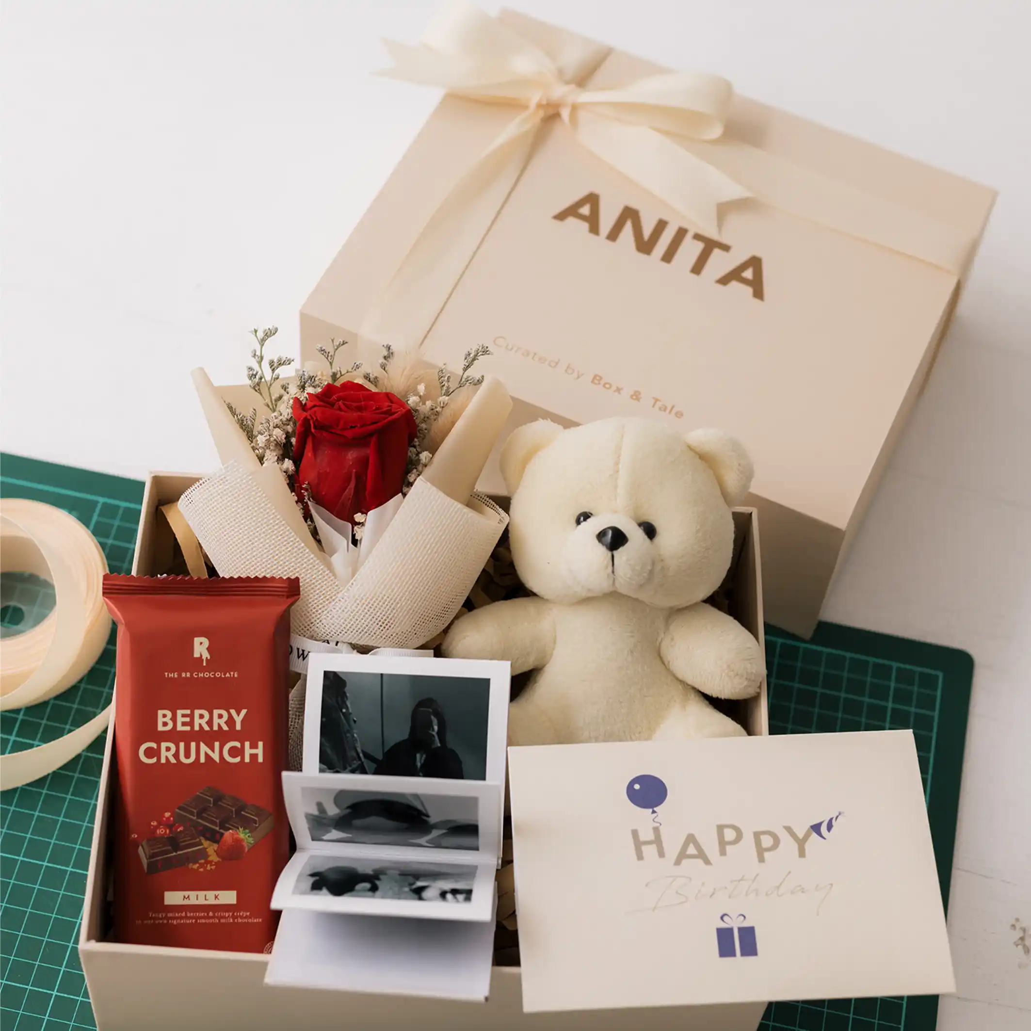 Gift Box, Custom Gifts, Hampers & Corporate Gifts