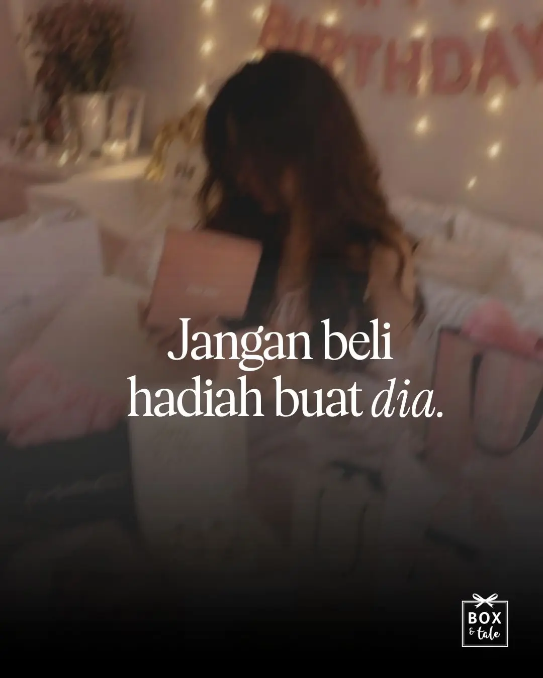 Kadang hadiah bukan cuma soal barangnya, tapi tentang momen yang ikut kita kasih di dalamnya. Karena bisa aja beberapa tahun lagi barangnya sudah nggak ada, tapi ceritanya masih kita ingat.

Maybe that’s what a gift is really for. To give someone something to remember. 🤍

Tag your partner who you’d want to make more memories with! 💕

#boxantale #hadiahpacar #hadiahanniv #gift
