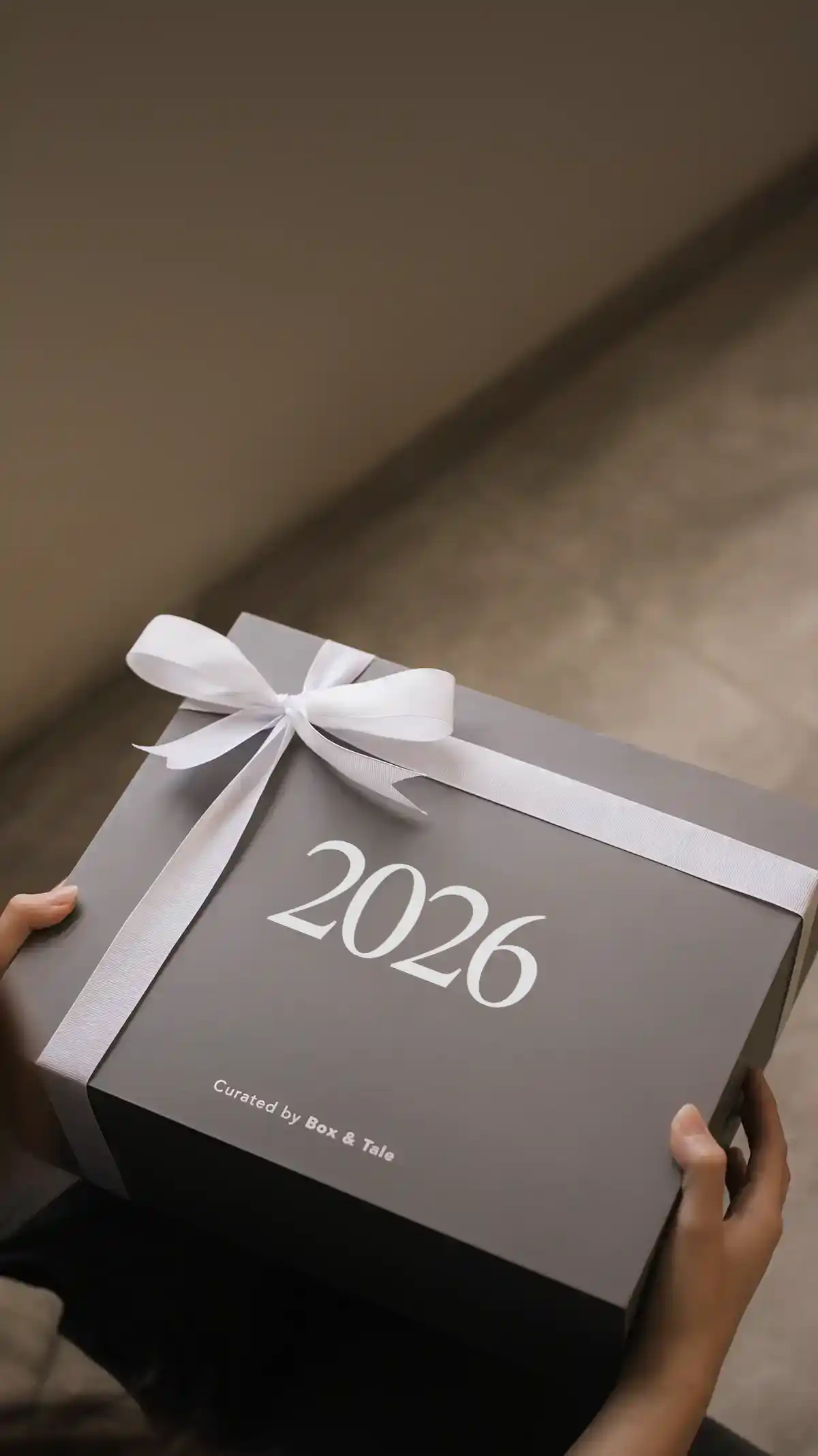 Box-&-Tale-christmas-holiday-off-mobile