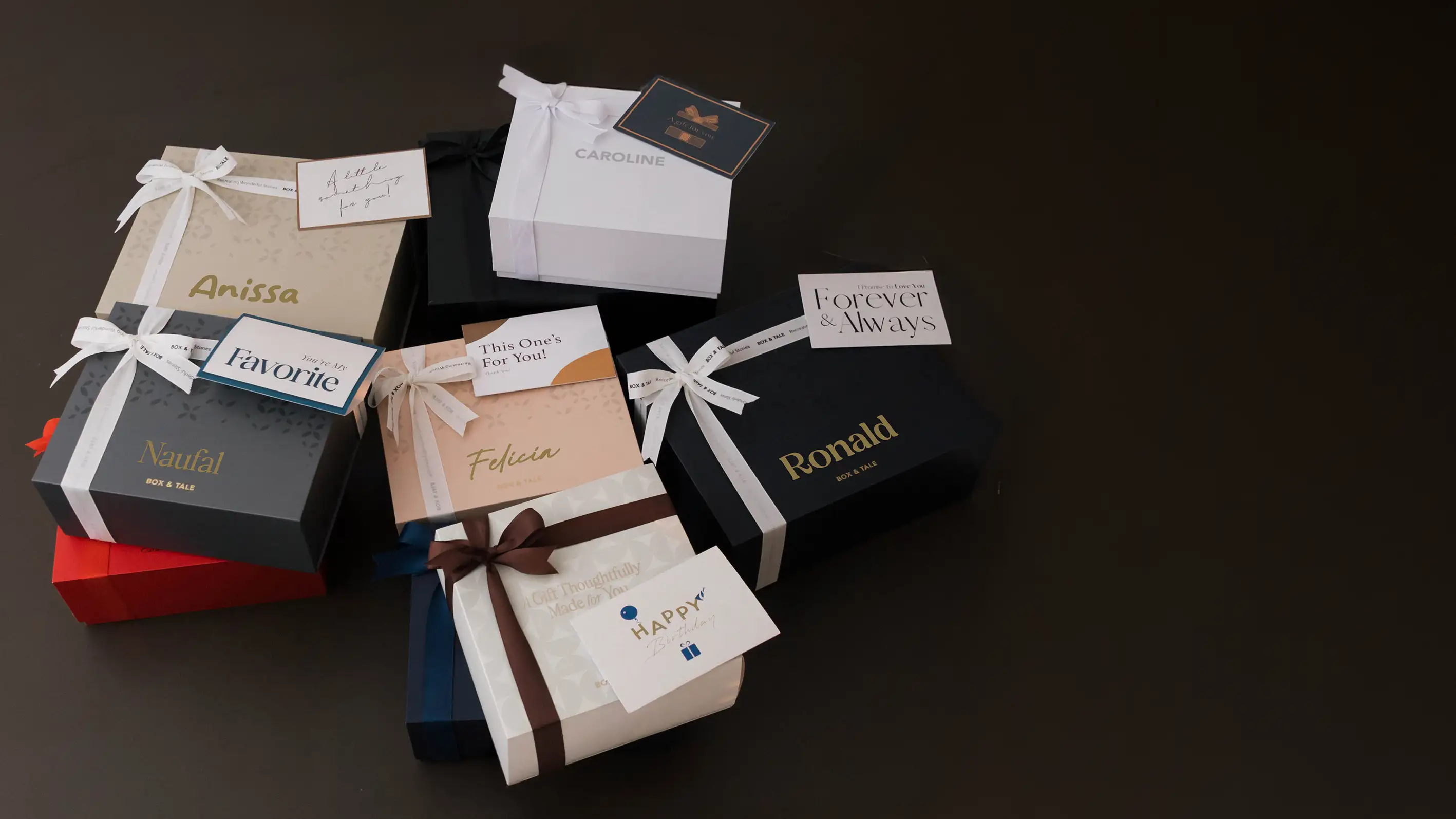 Box-&-Tale-custom-gift-hampers